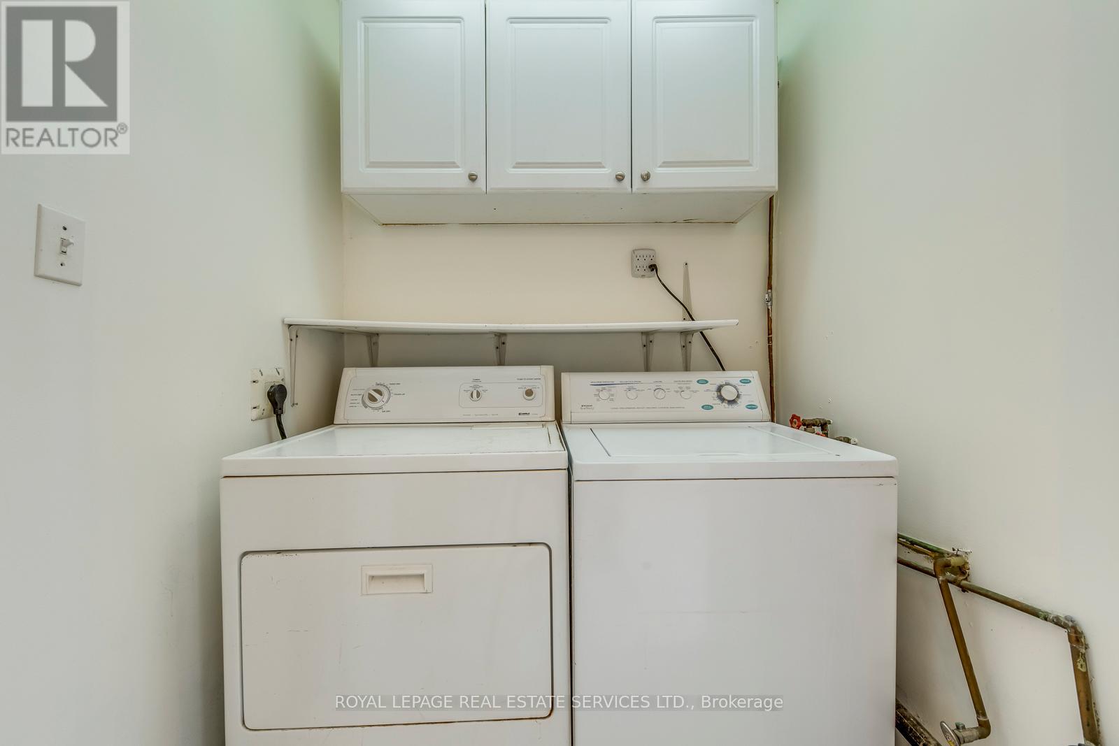 1516 Davenport Road, Toronto, Ontario  M6H 2H8 - Photo 16 - W12503360