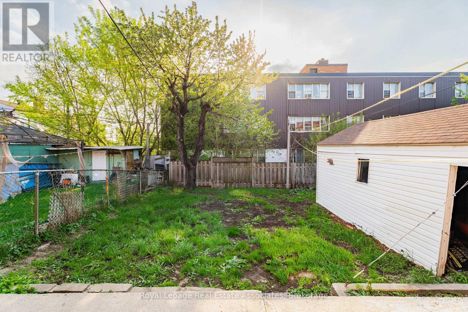 3032 Keele Street, Toronto, Ontario  M3M 2H4 - Photo 34 - W12503366