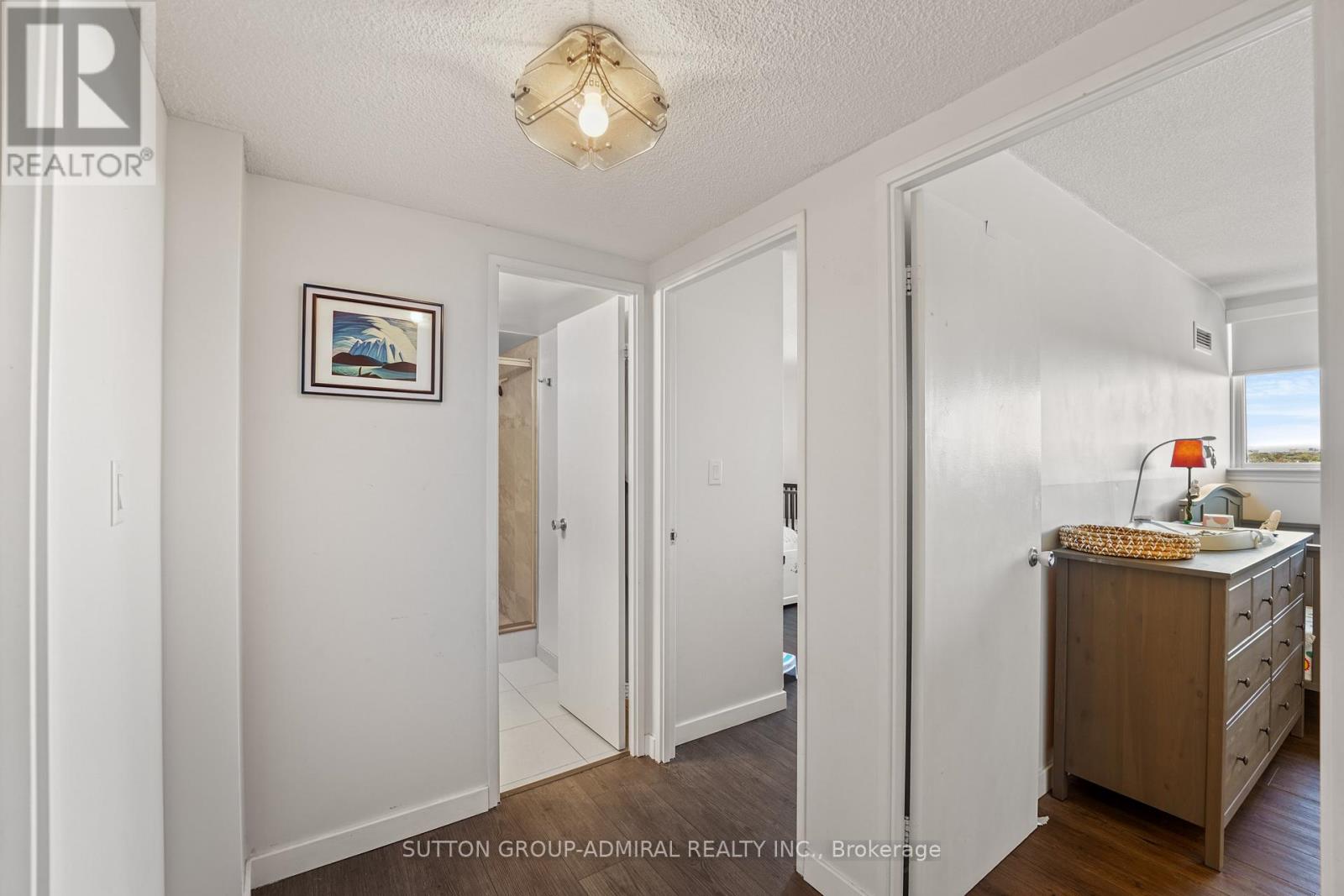 1001 - 270 Scarlett Road, Toronto (Rockcliffe-Smythe), Ontario  M6N 4X7 - Photo 23 - W12503374
