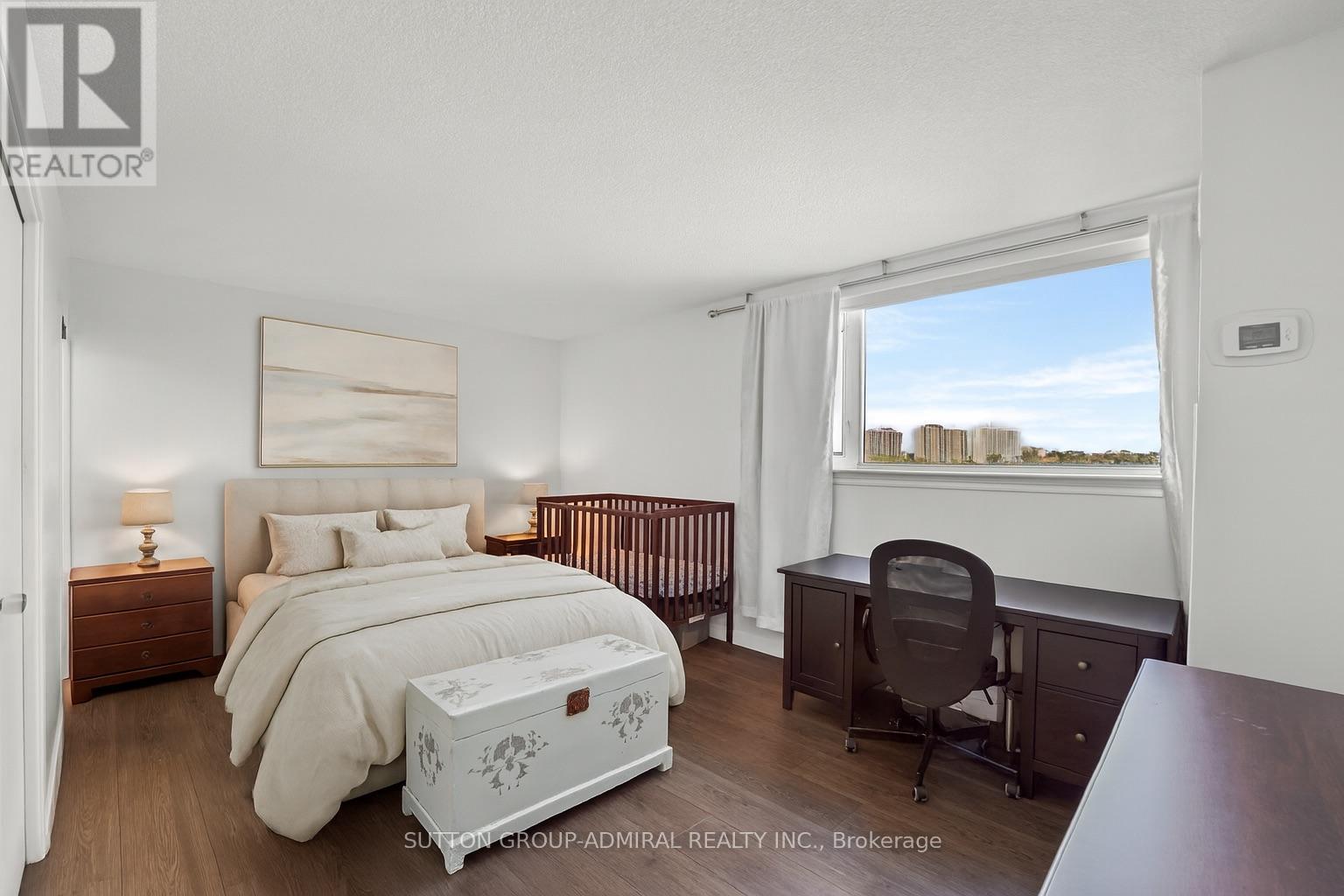 1001 - 270 Scarlett Road, Toronto (Rockcliffe-Smythe), Ontario  M6N 4X7 - Photo 24 - W12503374