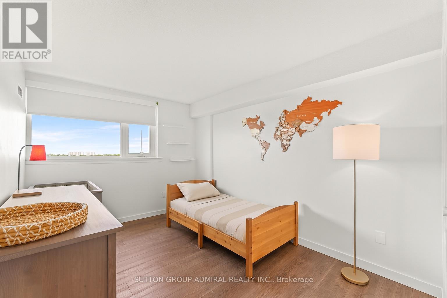 1001 - 270 Scarlett Road, Toronto (Rockcliffe-Smythe), Ontario  M6N 4X7 - Photo 29 - W12503374