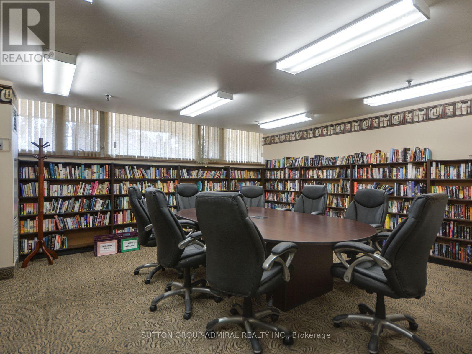 1001 - 270 Scarlett Road, Toronto (Rockcliffe-Smythe), Ontario  M6N 4X7 - Photo 42 - W12503374