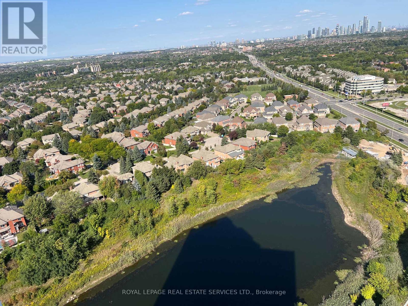 2713 - 2495 Eglinton Avenue W, Mississauga, Ontario  L5M 2T2 - Photo 10 - W12503376