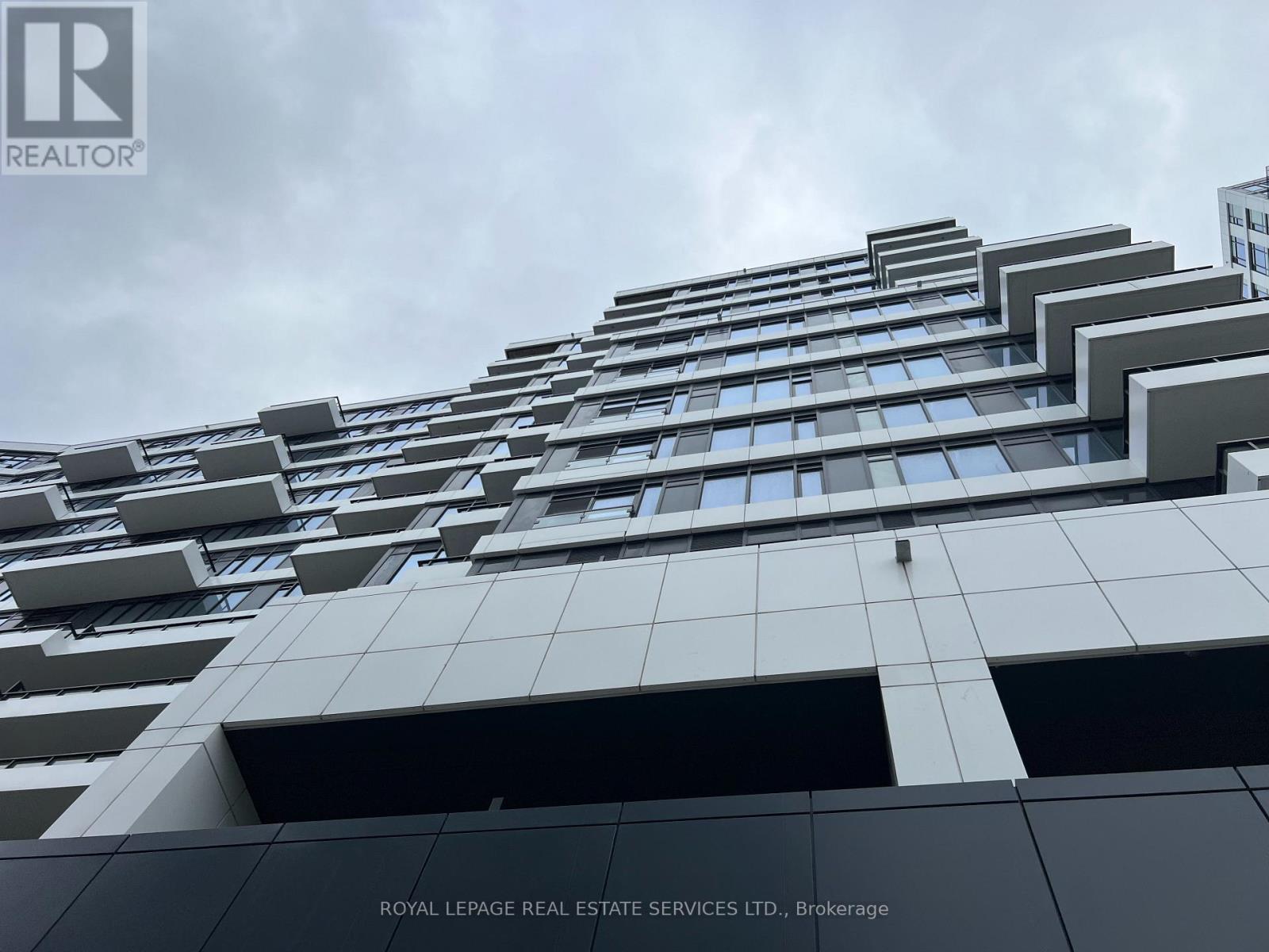 2713 - 2495 Eglinton Avenue W, Mississauga, Ontario  L5M 2T2 - Photo 3 - W12503376