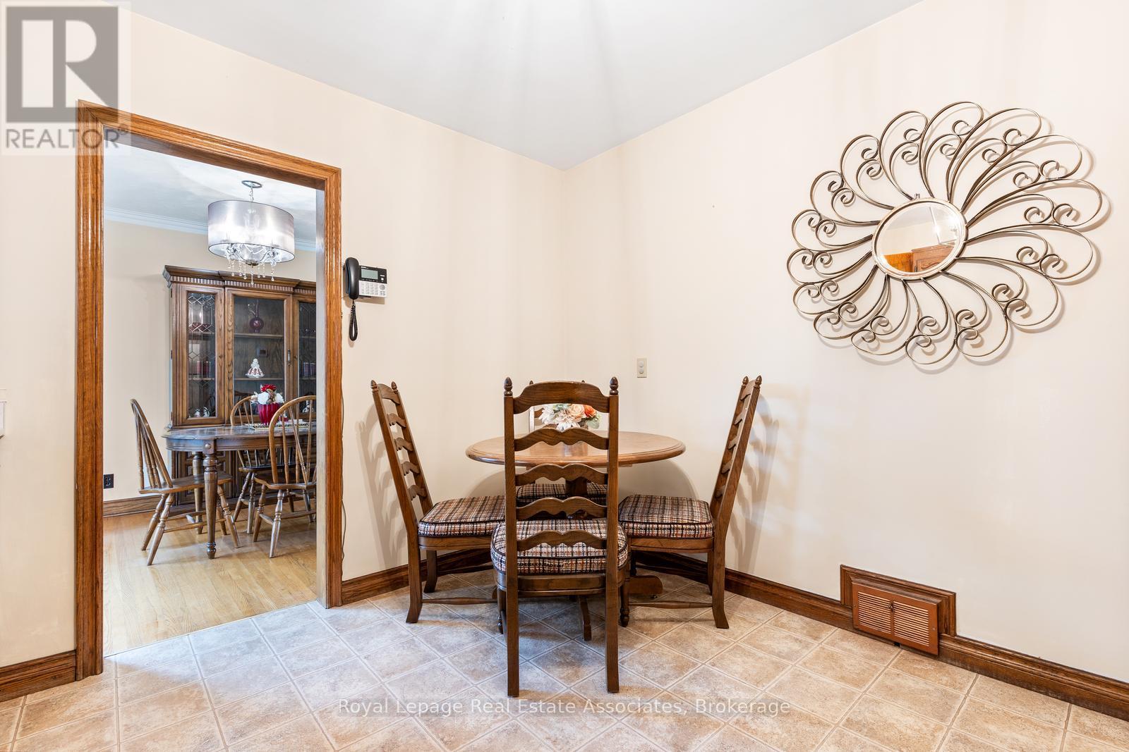 67 Breadner Drive, Toronto, Ontario  M9R 3M5 - Photo 12 - W12503462