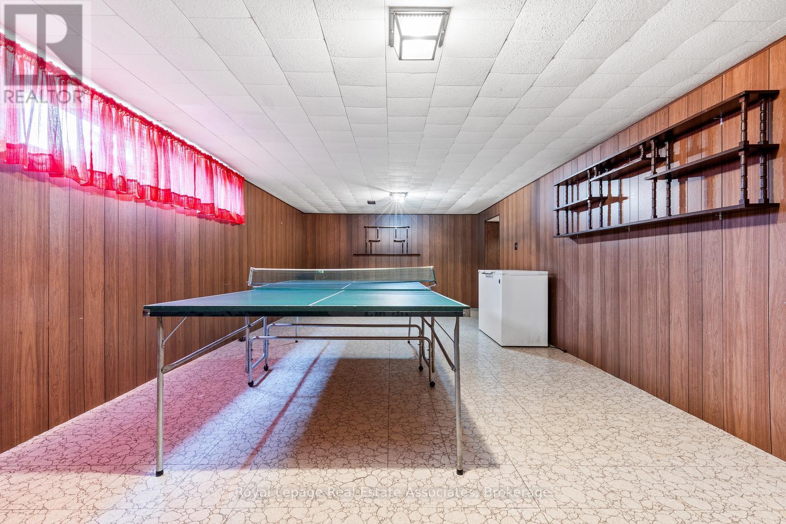 67 Breadner Drive, Toronto, Ontario  M9R 3M5 - Photo 25 - W12503462