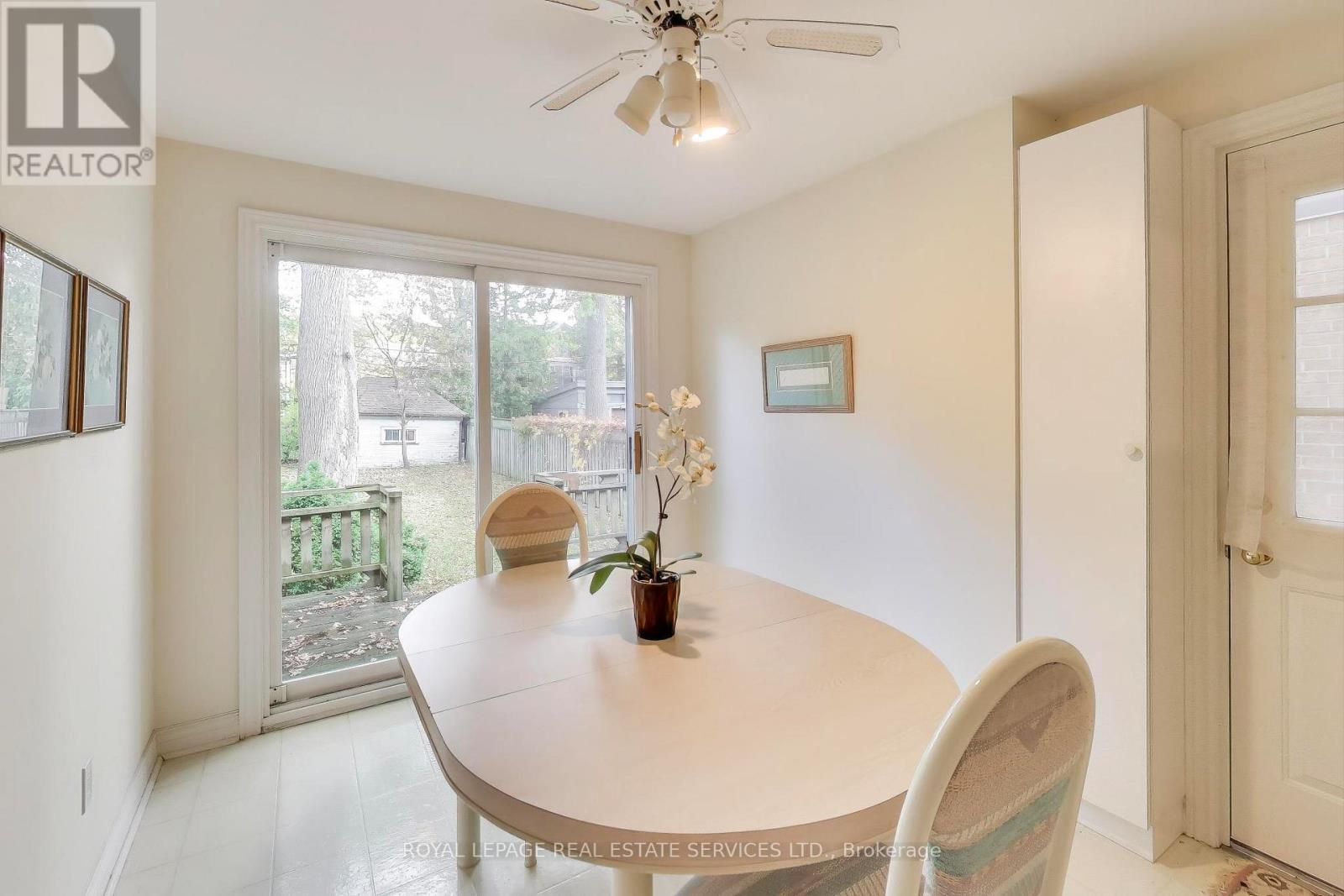 321 Willard Avenue, Toronto, Ontario  M6S 3R1 - Photo 16 - W12503464