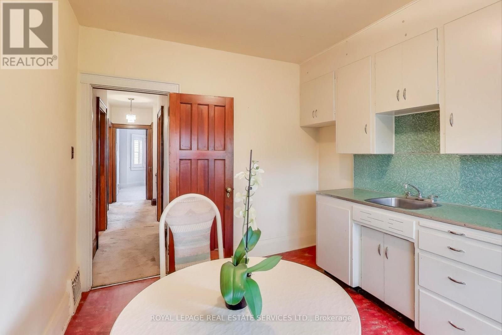 321 Willard Avenue, Toronto, Ontario  M6S 3R1 - Photo 26 - W12503464