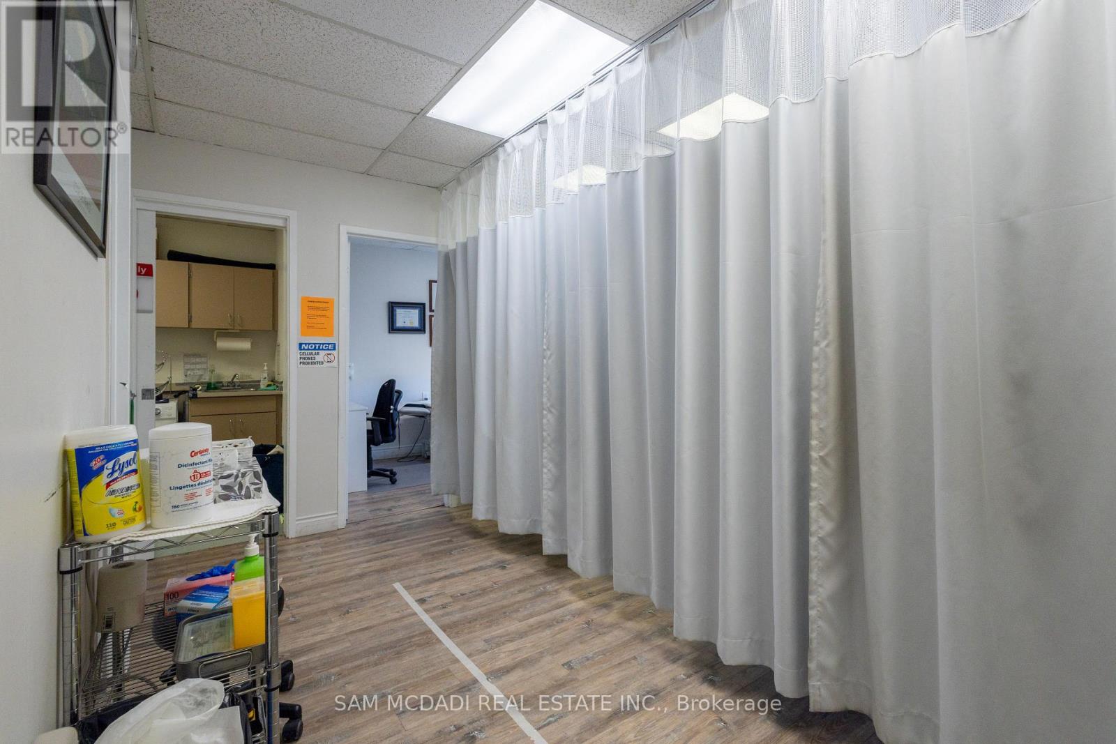 120 - 1060 Speers Road, Oakville, Ontario  L6L 2X4 - Photo 12 - W12503482