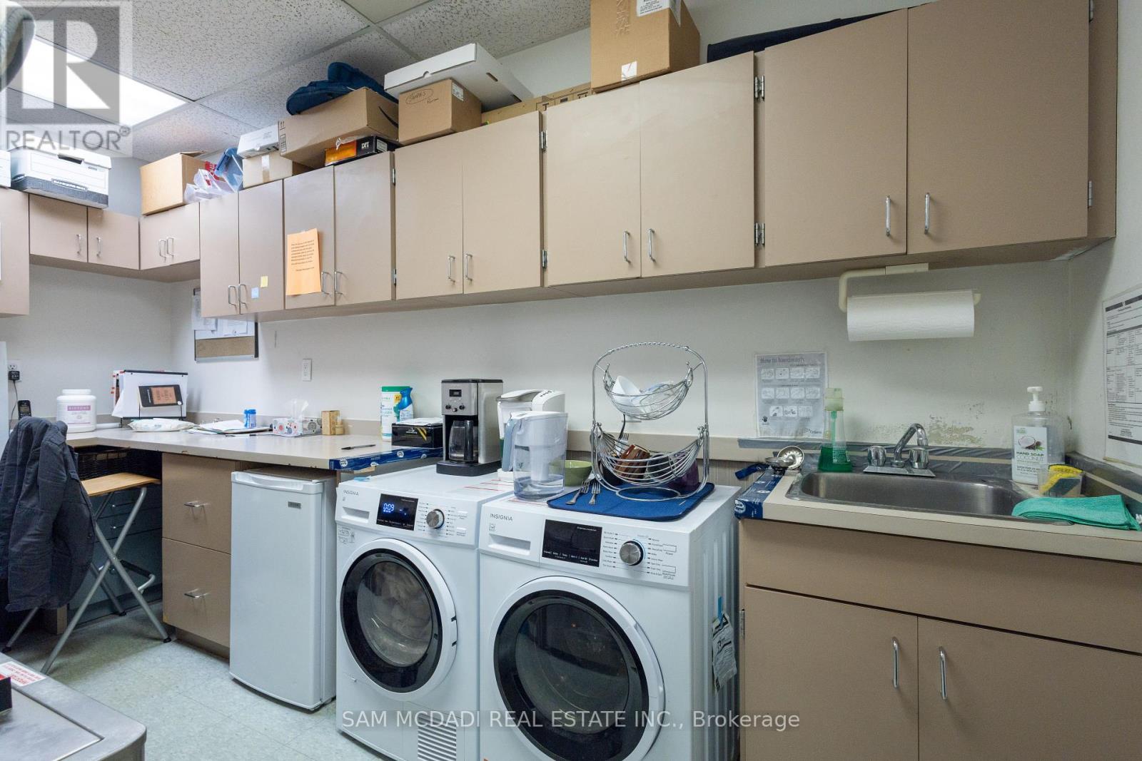 120 - 1060 Speers Road, Oakville, Ontario  L6L 2X4 - Photo 16 - W12503482