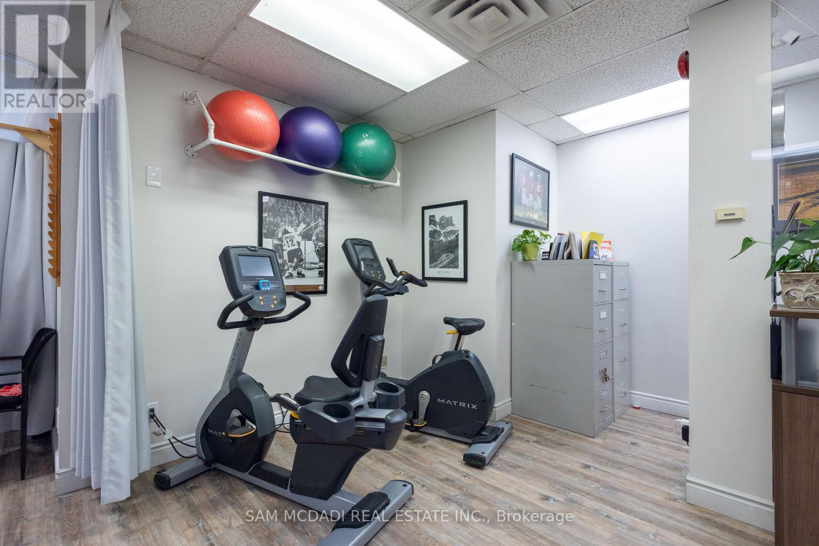 120 - 1060 Speers Road, Oakville, Ontario  L6L 2X4 - Photo 17 - W12503482