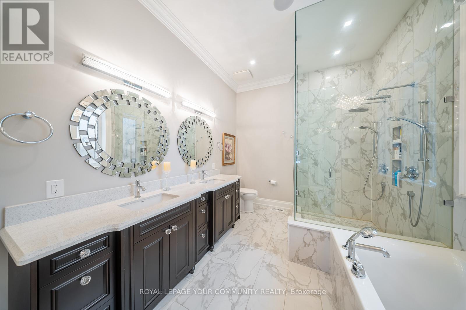 1551 Warland Road, Oakville, Ontario  L6L 1N4 - Photo 17 - W12503506