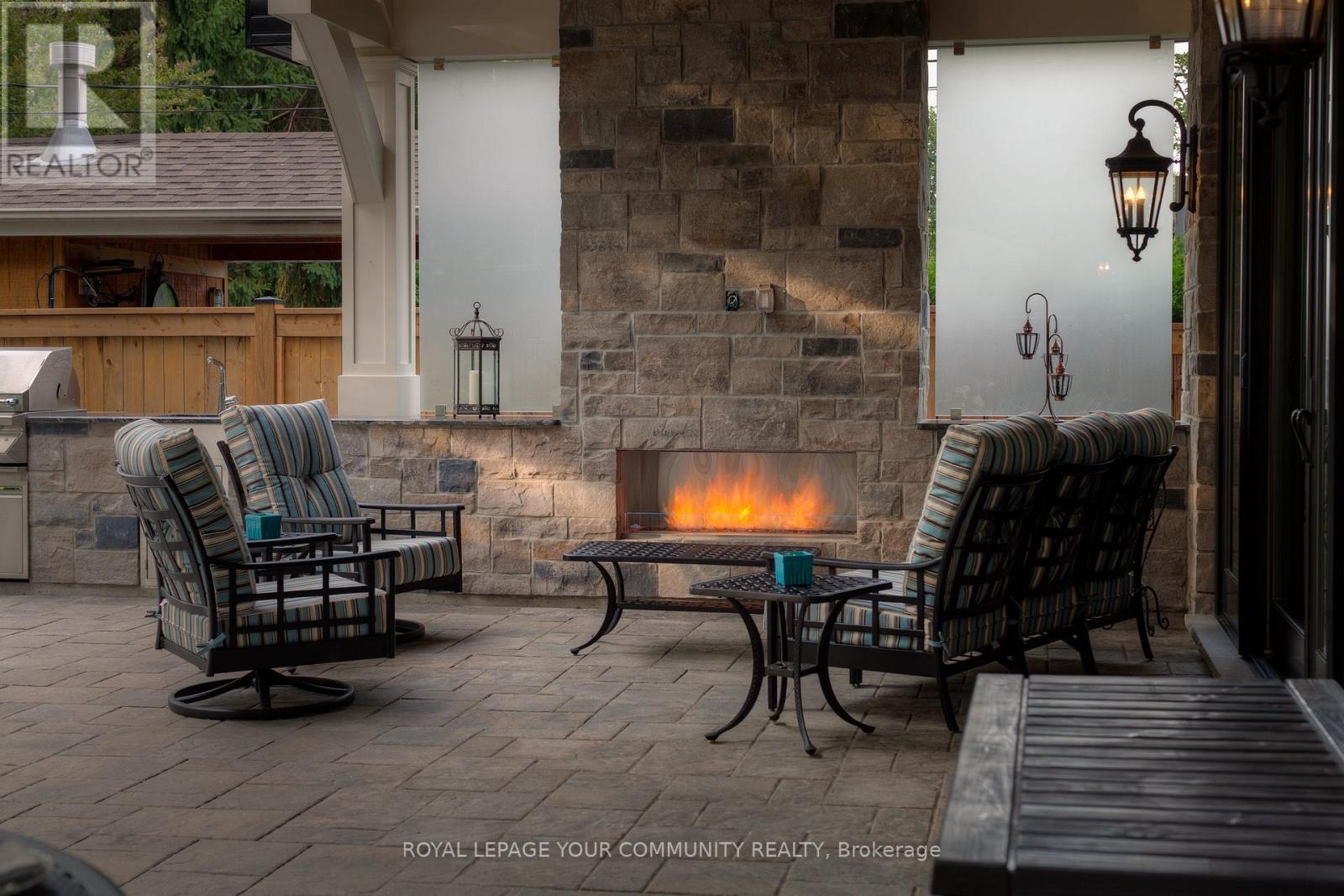 1551 Warland Road, Oakville, Ontario  L6L 1N4 - Photo 37 - W12503506