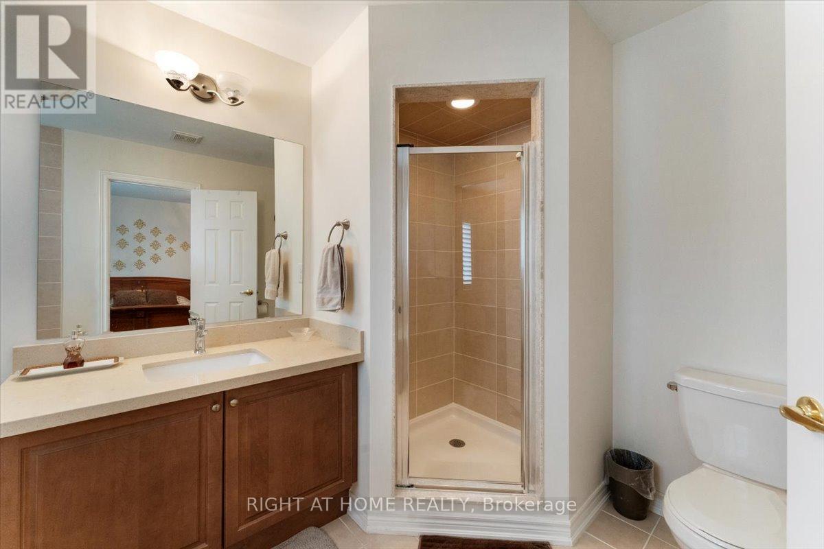 3229 Stoney Crescent N, Mississauga, Ontario  L5M 0V4 - Photo 25 - W12503516