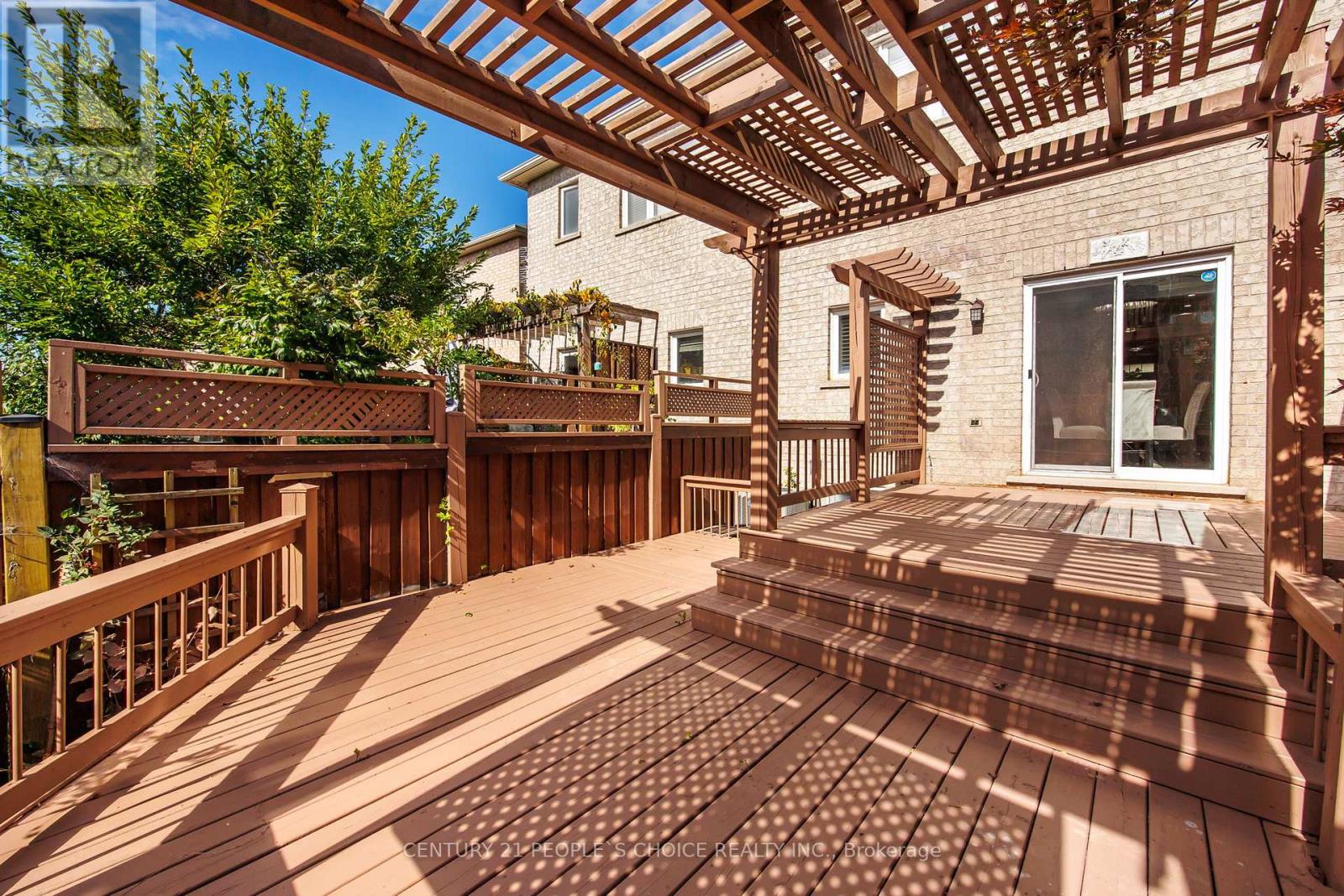 32 Frenchpark Circle, Brampton, Ontario  L6X 0Y6 - Photo 37 - W12503530