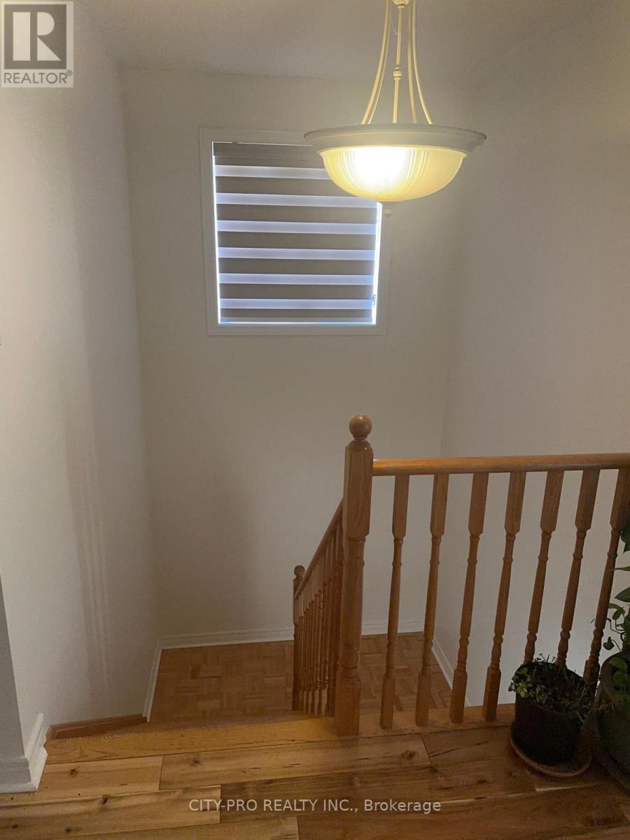 85 Bonistel Crescent, Brampton, Ontario  L7A 3H1 - Photo 16 - W12503554