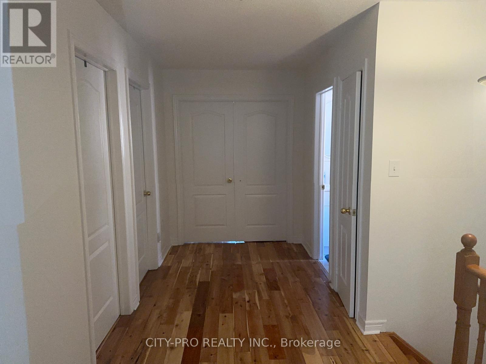 85 Bonistel Crescent, Brampton, Ontario  L7A 3H1 - Photo 18 - W12503554