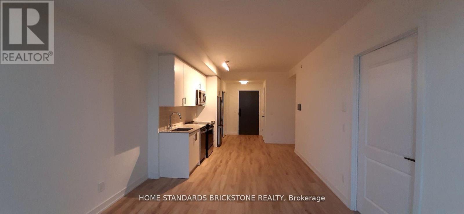 712 - 335 Wheat Boom Drive, Oakville, Ontario  L6H 7Y1 - Photo 3 - W12503564