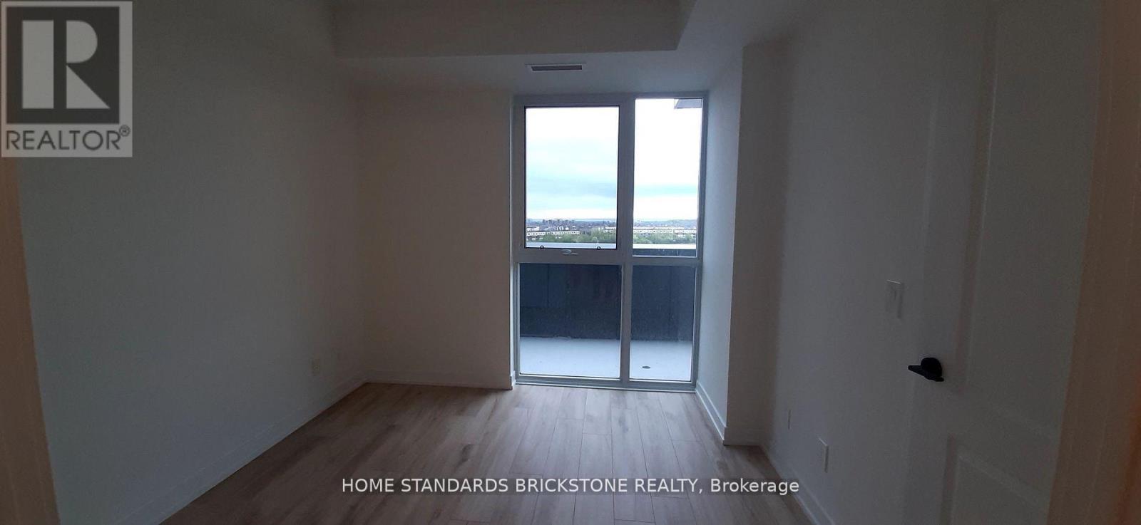 712 - 335 Wheat Boom Drive, Oakville, Ontario  L6H 7Y1 - Photo 7 - W12503564