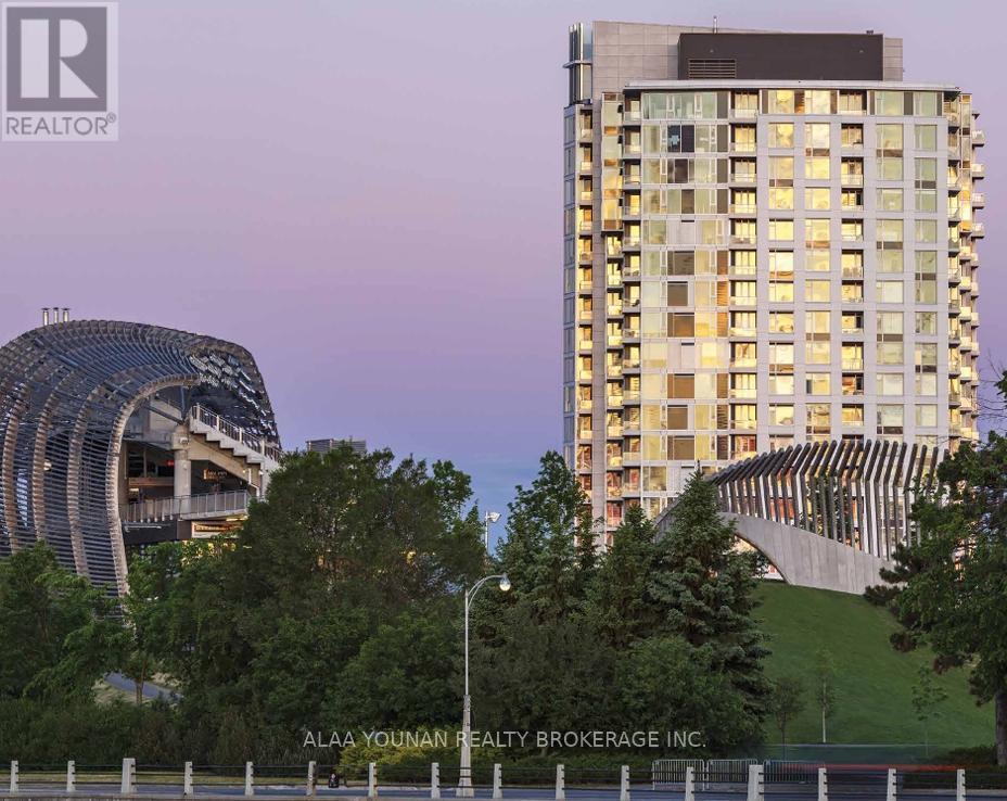 102 - 3075 TRAFALGAR ROAD, Oakville, Ontario