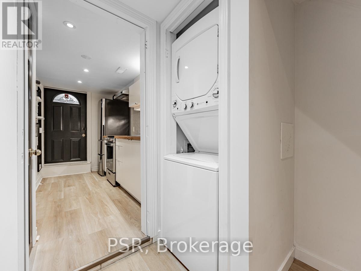 Lower - 371 Mcroberts Avenue, Toronto, Ontario  M6E 4R1 - Photo 12 - W12503578