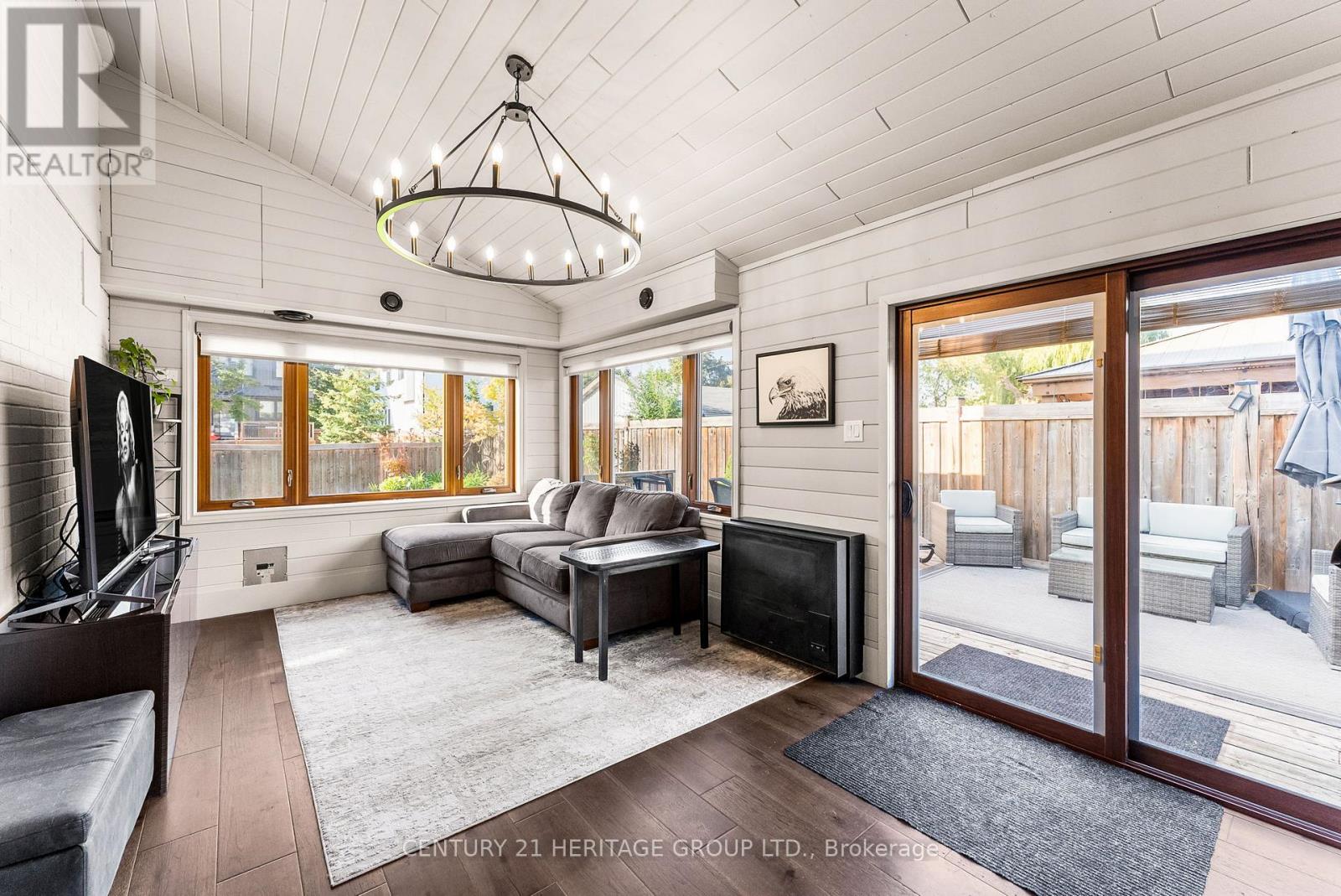 393 George Street, Milton, Ontario  L9T 1T2 - Photo 11 - W12503602