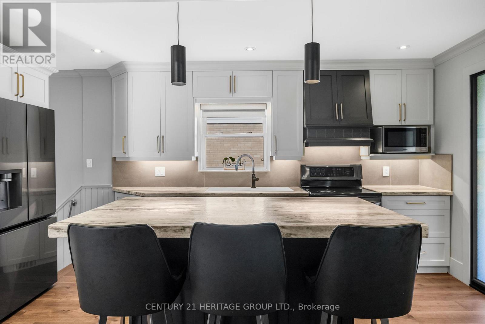 393 George Street, Milton, Ontario  L9T 1T2 - Photo 6 - W12503602