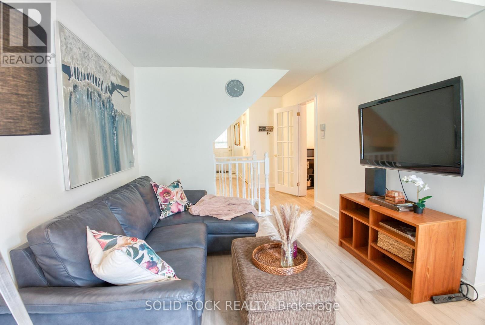 463 Canotia Place, Ottawa, Ontario K4A 2K2 - Photo 3 - X12426997