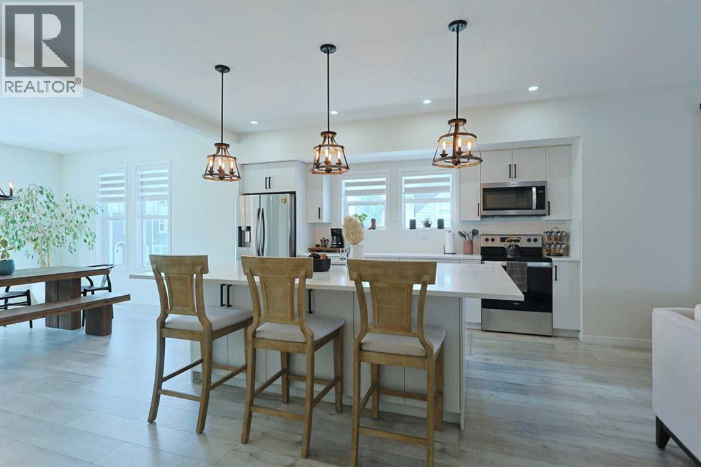 220 South Point Park Sw, Airdrie, Alberta  T4B 5C3 - Photo 7 - A2226492