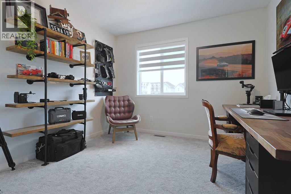 220 South Point Park Sw, Airdrie, Alberta  T4B 5C3 - Photo 26 - A2226492