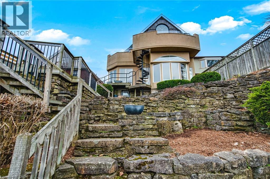 91 Mountain Park Avenue, Hamilton, Ontario  L9A 1A1 - Photo 46 - 40765802