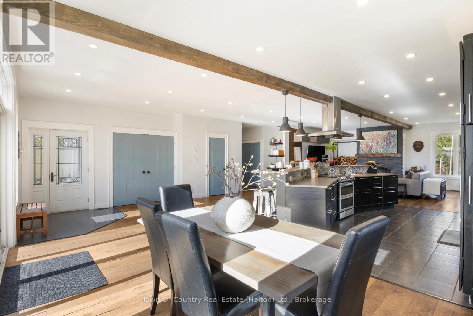 5041 Third Line, Erin, Ontario L7J 2L8 - Photo 25 - X12468457