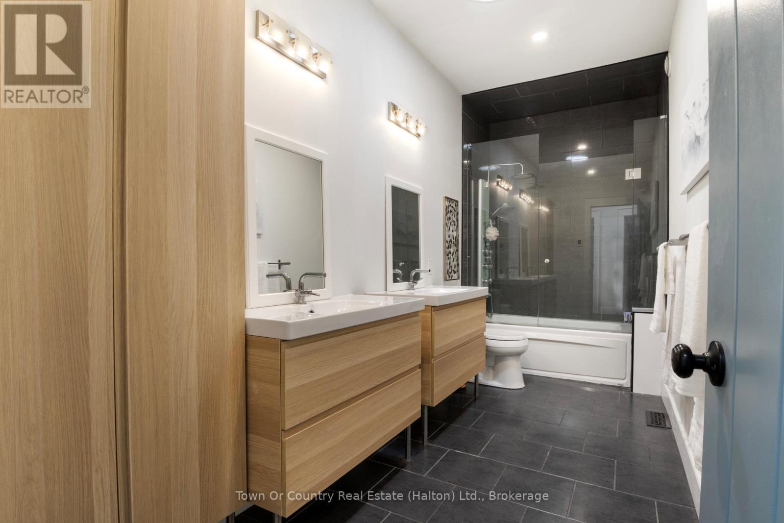 5041 Third Line, Erin, Ontario L7J 2L8 - Photo 33 - X12468457