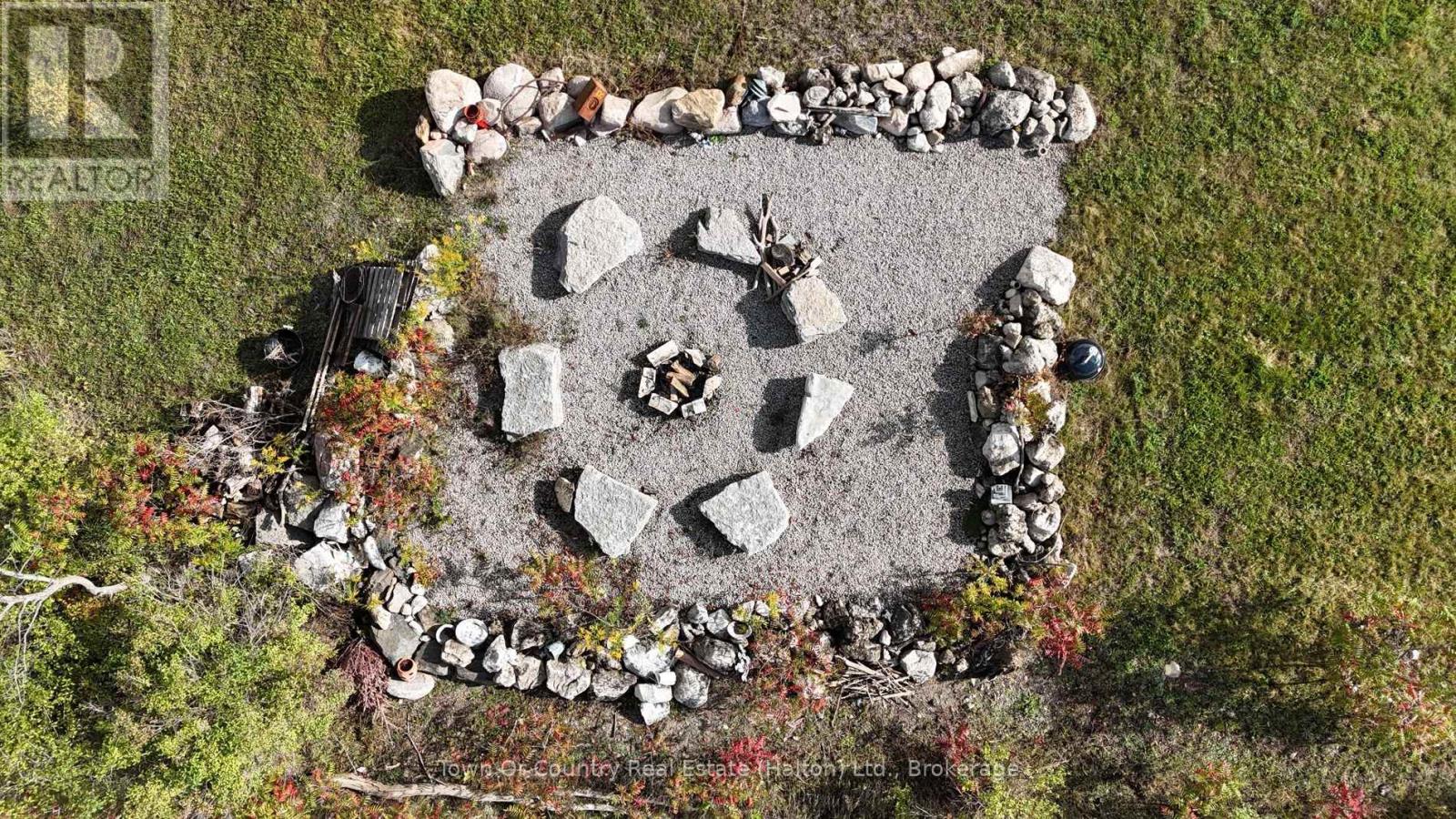 5041 Third Line, Erin, Ontario L7J 2L8 - Photo 45 - X12468457