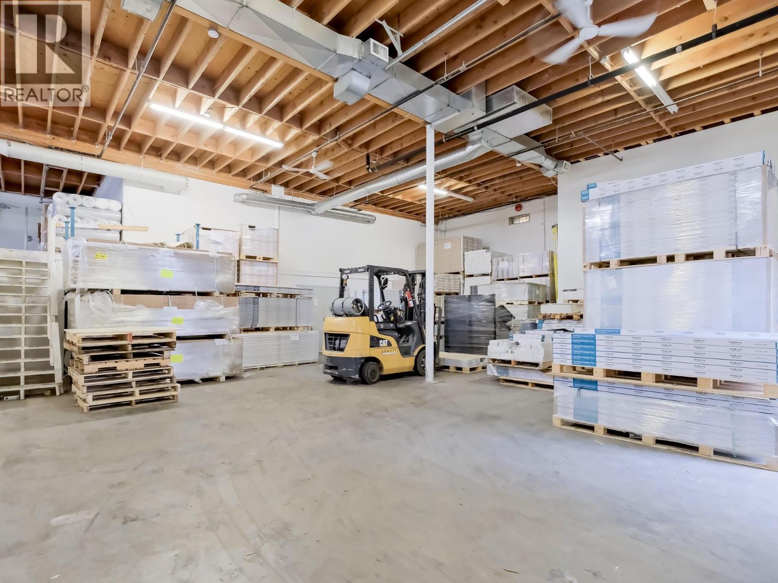 260 Okanagan Avenue E Penticton Photo 2 260 Okanagan Avenue E Penticton Photo 2