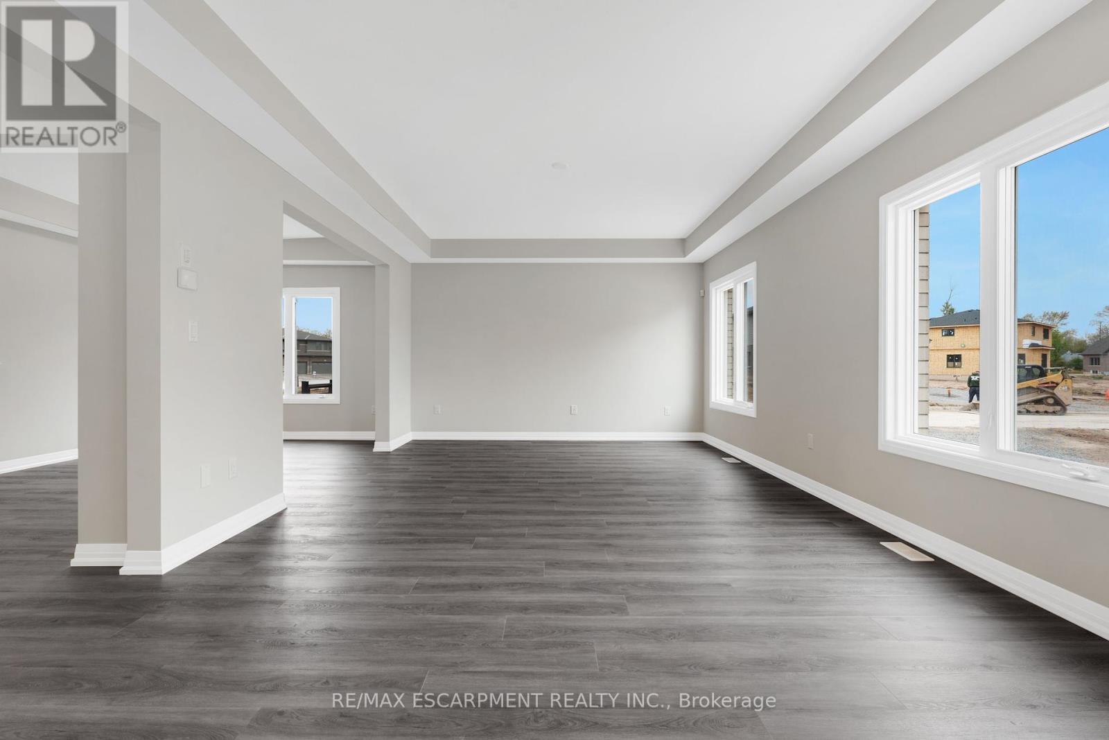 778 Bradford Avenue, Fort Erie, Ontario  L2A 0H3 - Photo 15 - X12155290