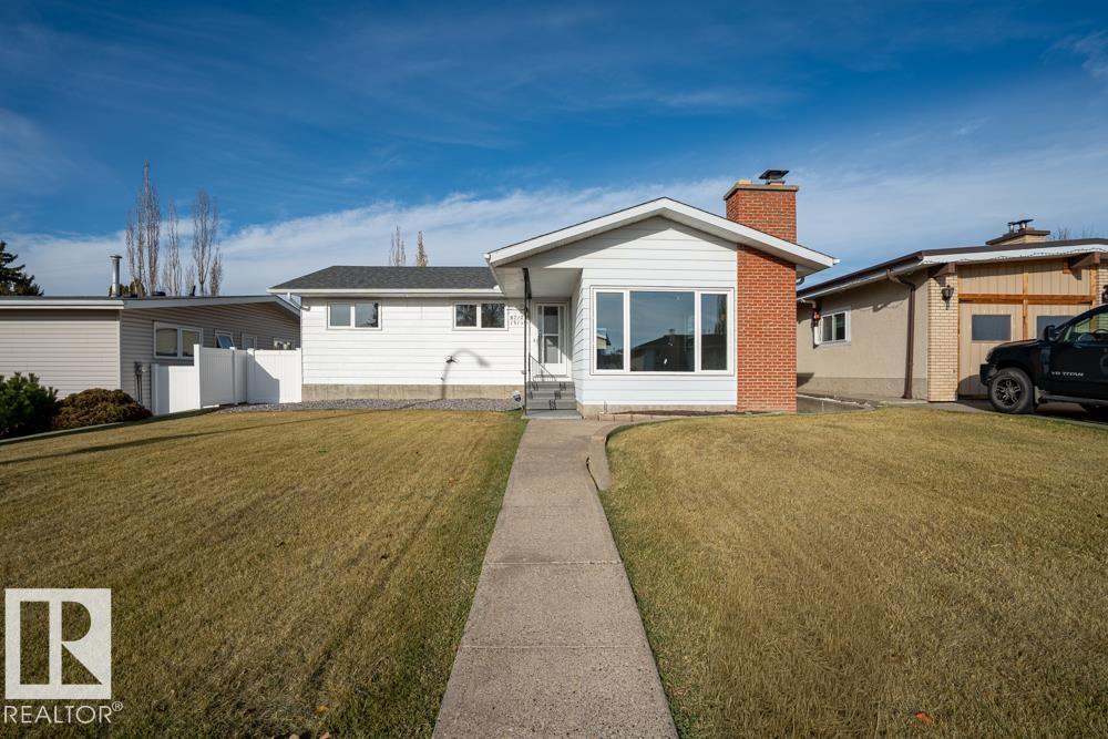 8712 151 Av Nw, Edmonton, Alberta  T5E 5Y2 - Photo 1 - E4464544
