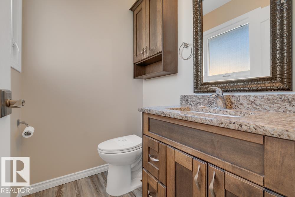 8712 151 Av Nw, Edmonton, Alberta  T5E 5Y2 - Photo 18 - E4464544