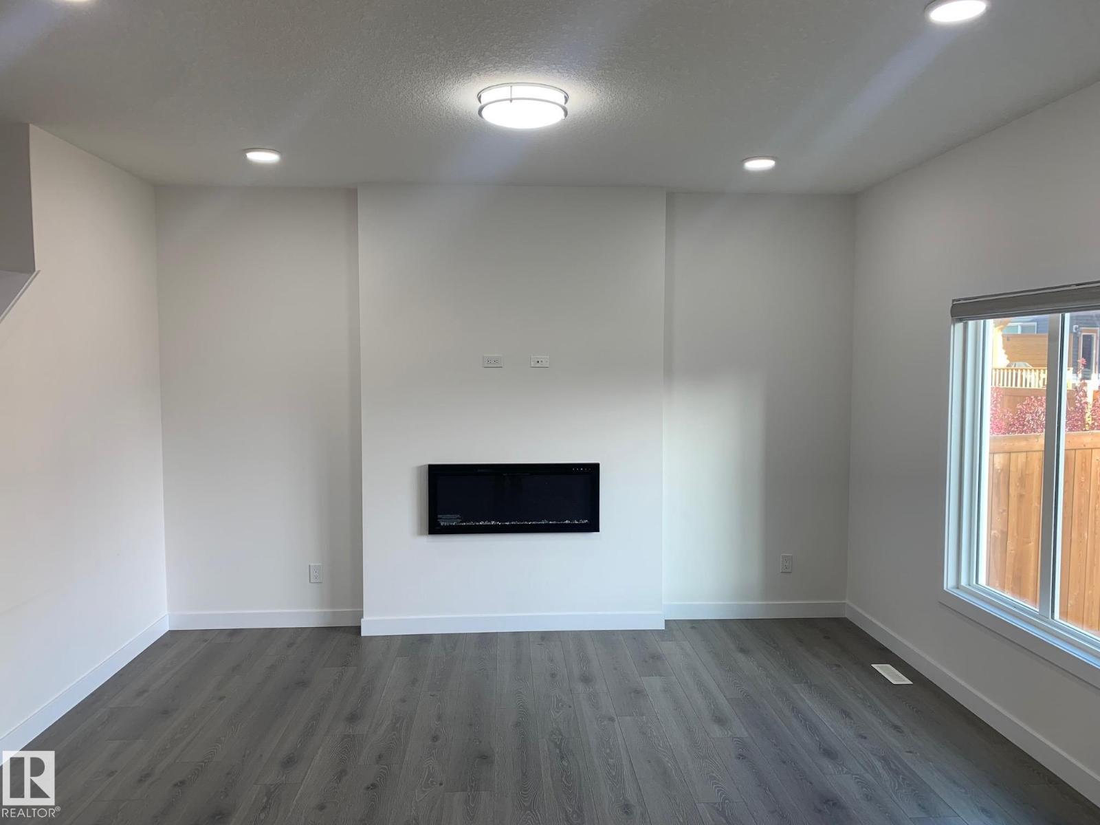 370 Edgemont Rd Nw, Edmonton, Alberta  T6M 0Y4 - Photo 4 - E4464546