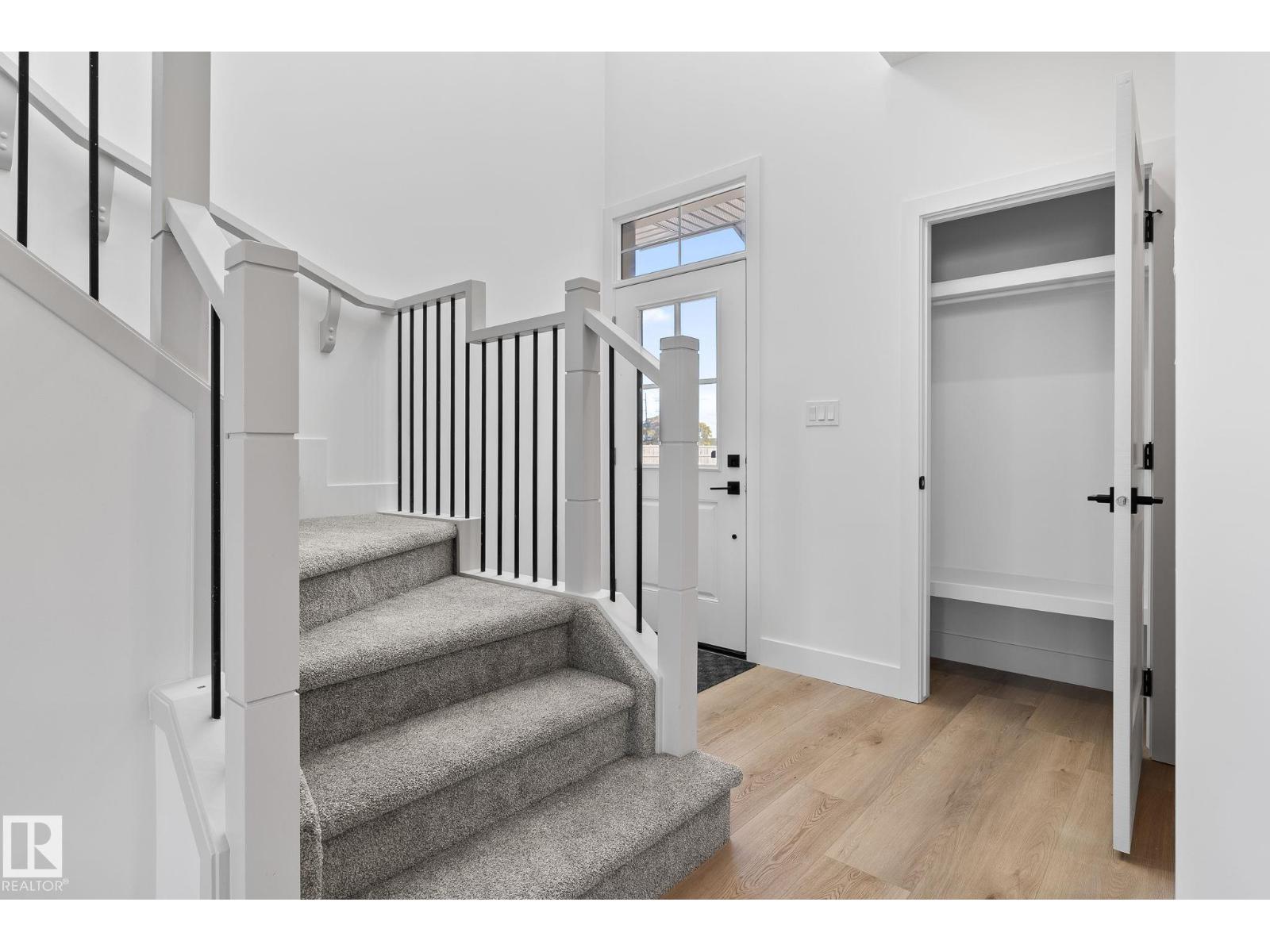 326 32 Av Nw, Edmonton, Alberta  T6T 2K2 - Photo 2 - E4464548