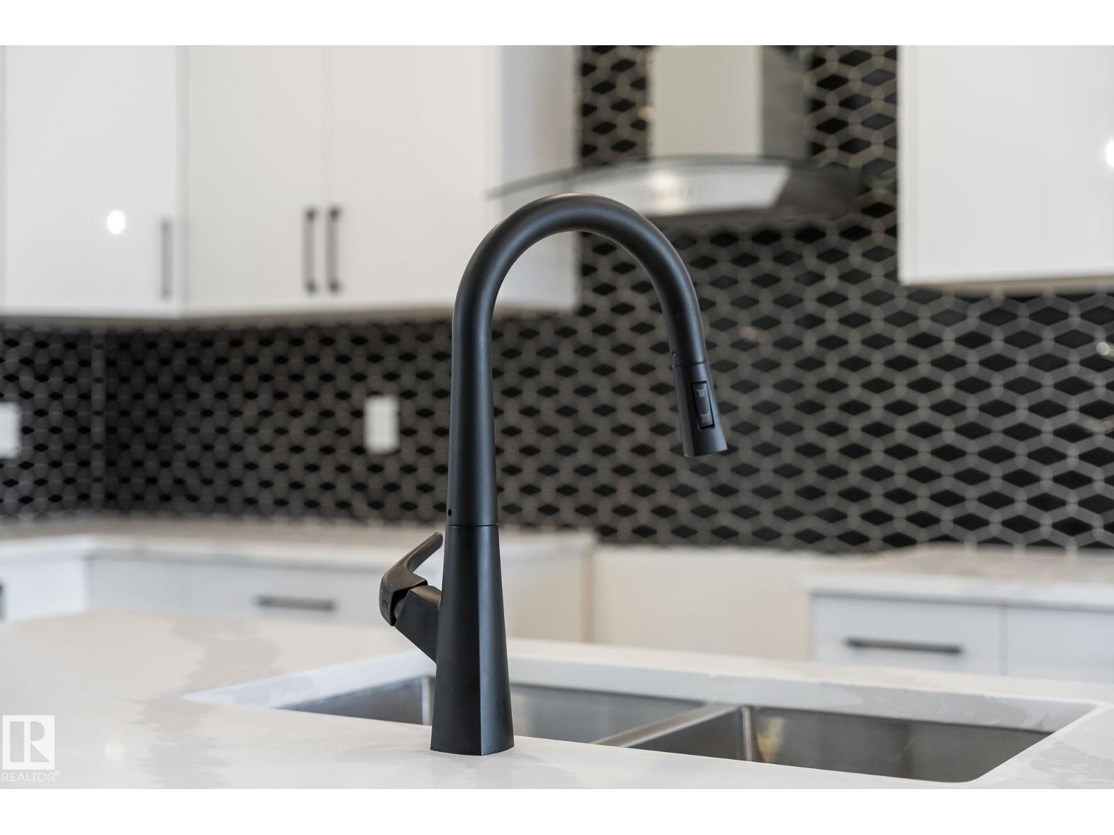 326 32 Av Nw, Edmonton, Alberta  T6T 2K2 - Photo 35 - E4464548