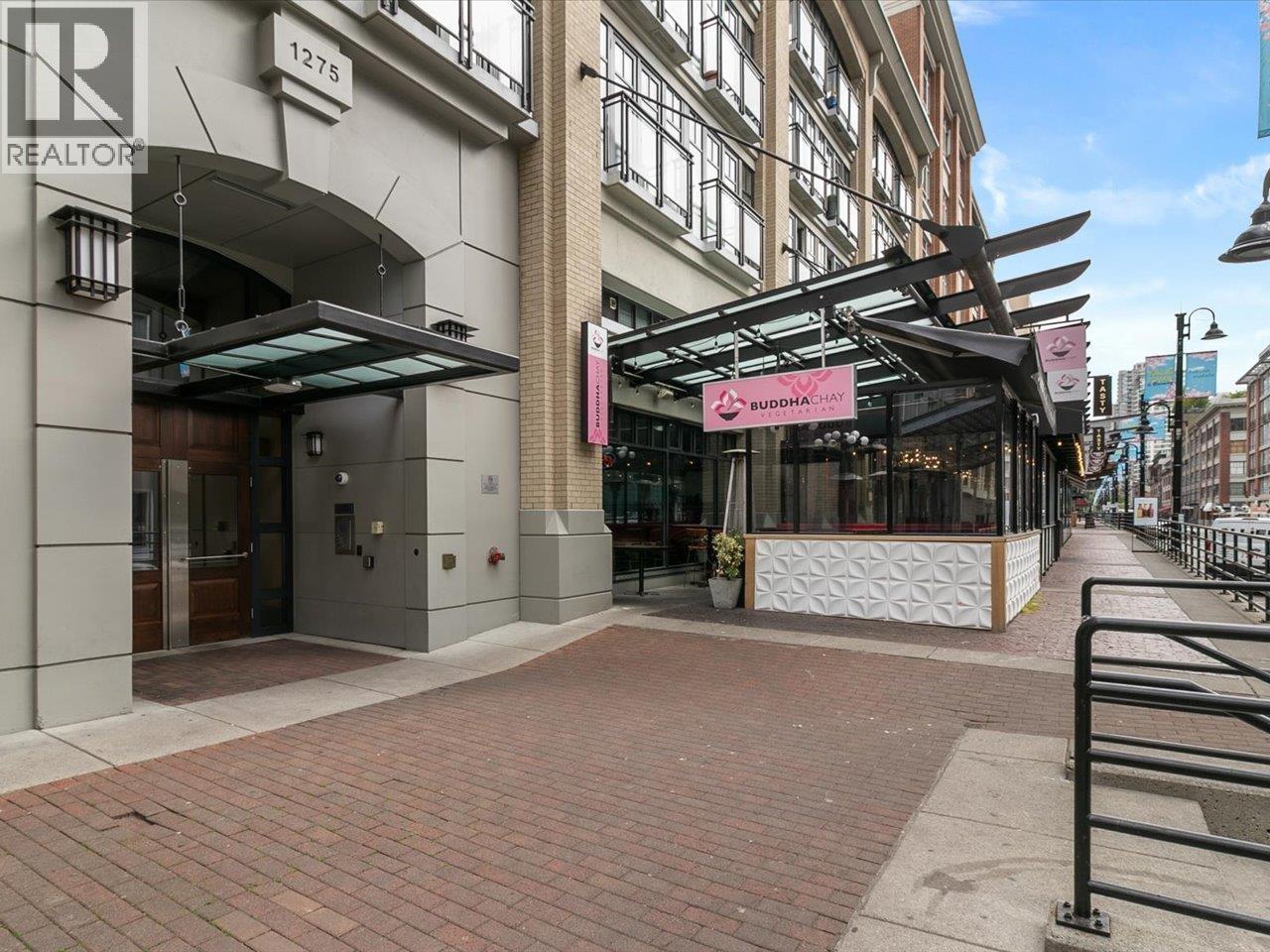 301 1275 Hamilton Street, Vancouver, British Columbia  V6B 1E2 - Photo 24 - R3063961
