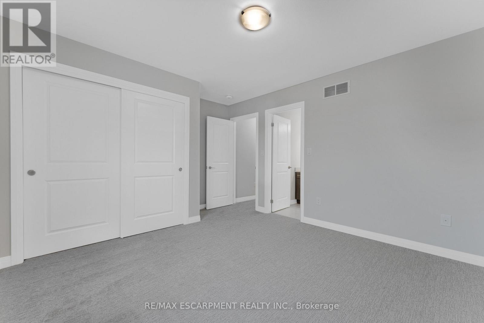 778 Bradford Avenue, Fort Erie, Ontario  L2A 0H3 - Photo 28 - X12155290