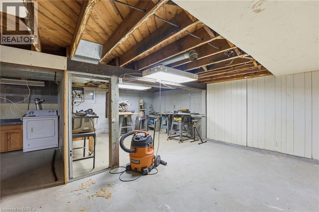 35 Edwin Street, Brantford, Ontario  N3T 4B8 - Photo 13 - 40776455