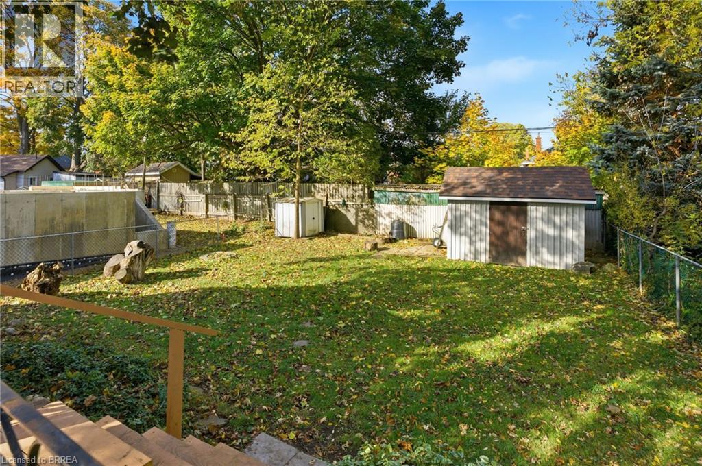 35 Edwin Street, Brantford, Ontario  N3T 4B8 - Photo 18 - 40776455