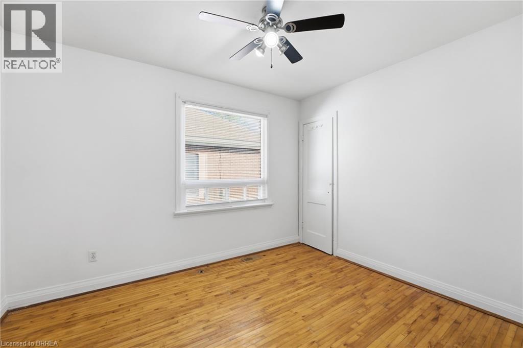 35 Edwin Street, Brantford, Ontario  N3T 4B8 - Photo 9 - 40776455