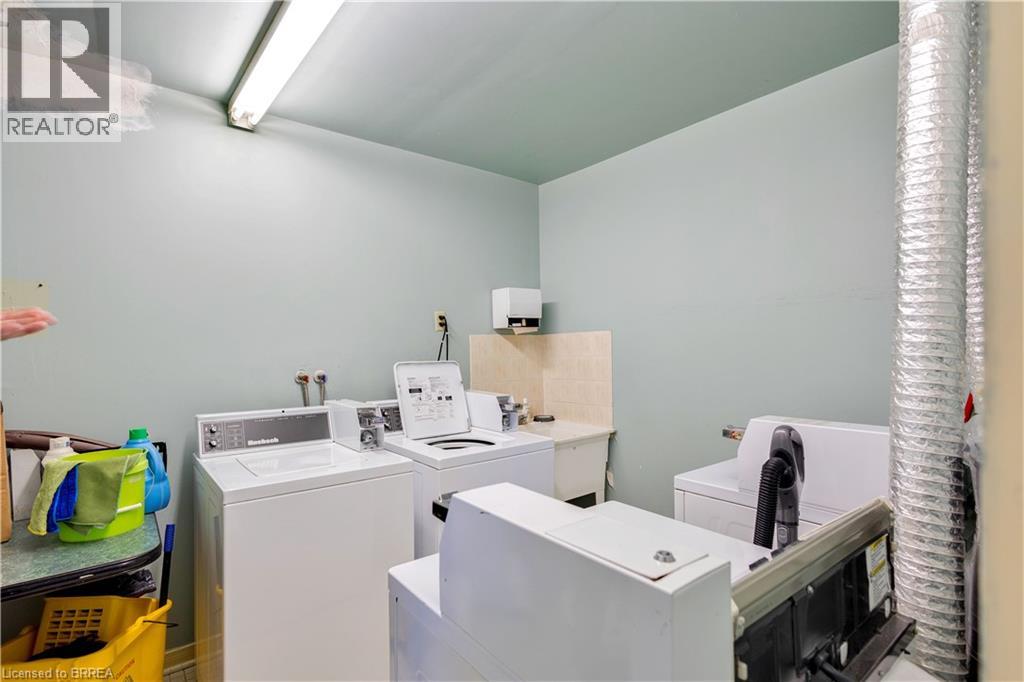 44-46 Dalhousie Street, Brantford, Ontario  N3T 2H8 - Photo 11 - 40766110