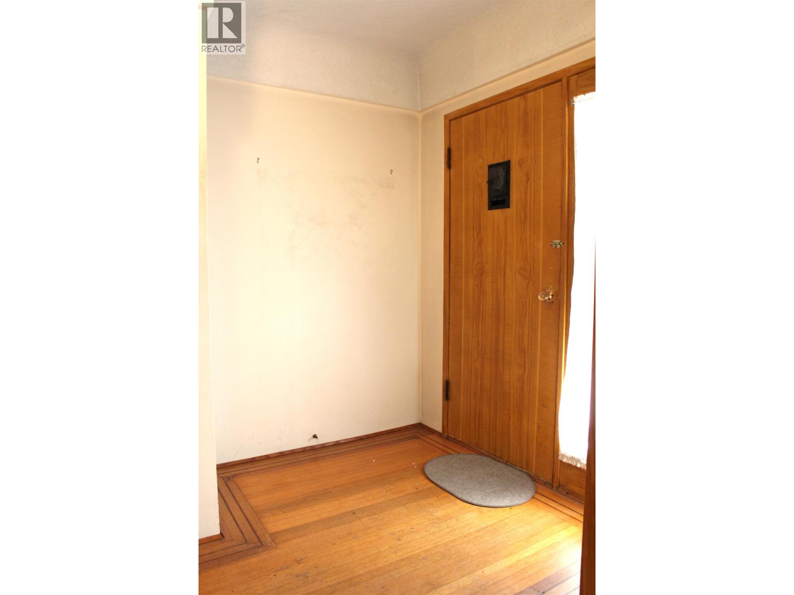 7160 Inverness Street, Vancouver, British Columbia  V5X 4G8 - Photo 12 - R3063978