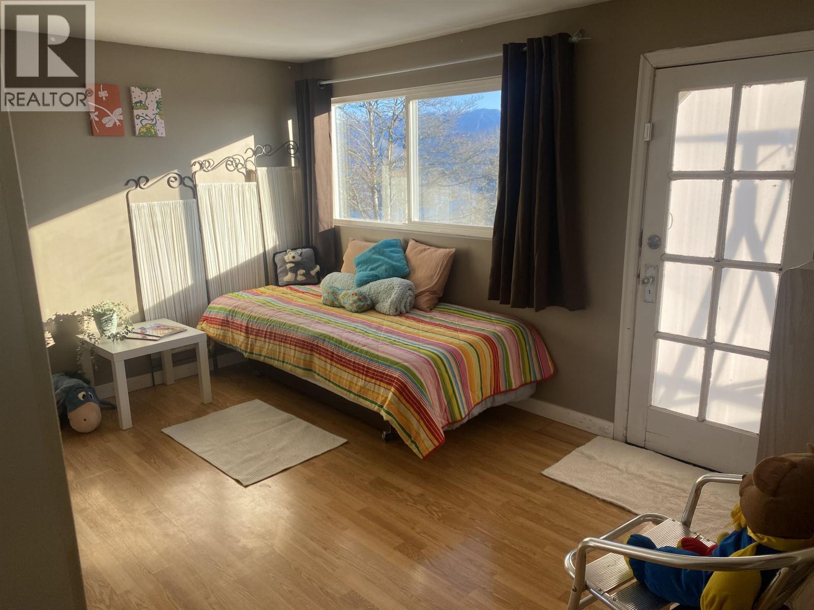 190 N Ellesmere Avenue, Burnaby, British Columbia  V5B 1J8 - Photo 27 - R3063986