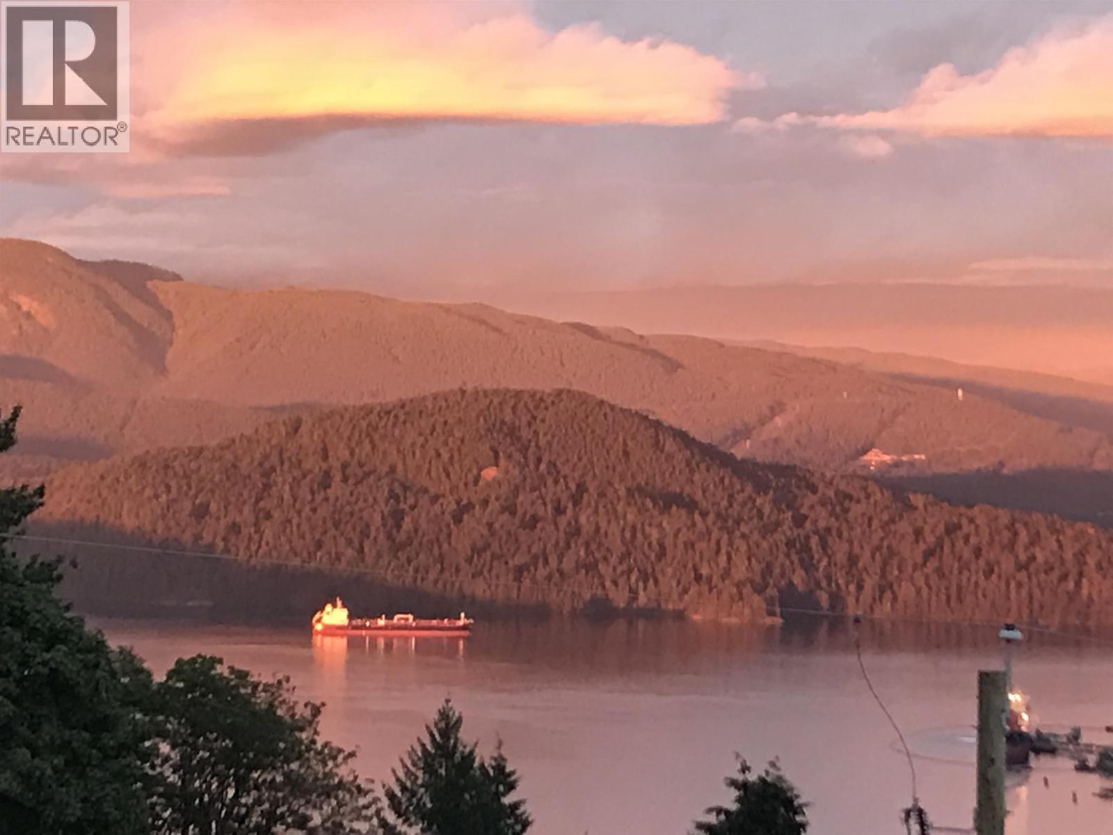 190 N Ellesmere Avenue, Burnaby, British Columbia  V5B 1J8 - Photo 7 - R3063986